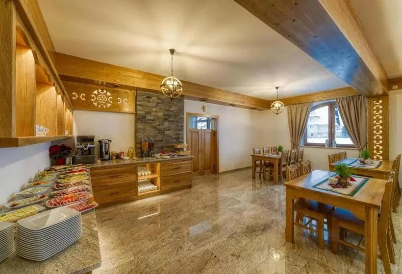 Aamiaismajoitus (B&B) Góralski Dworek
