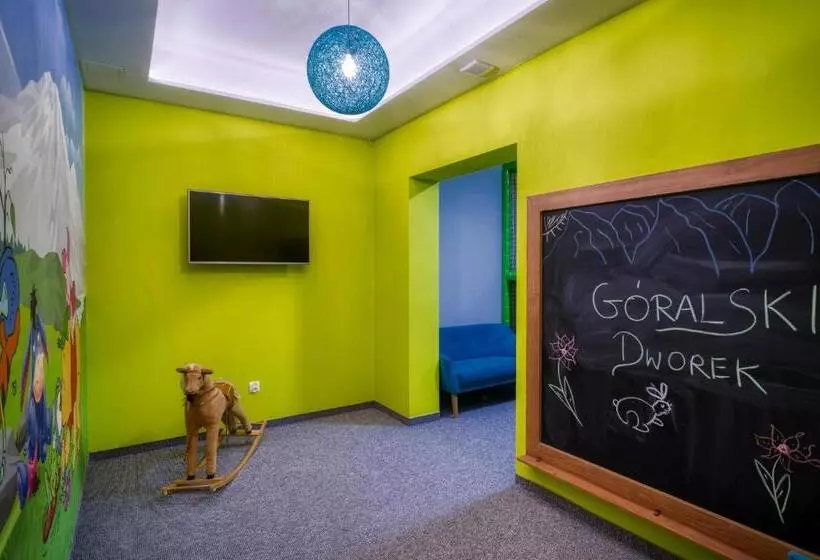 Aamiaismajoitus (B&B) Góralski Dworek