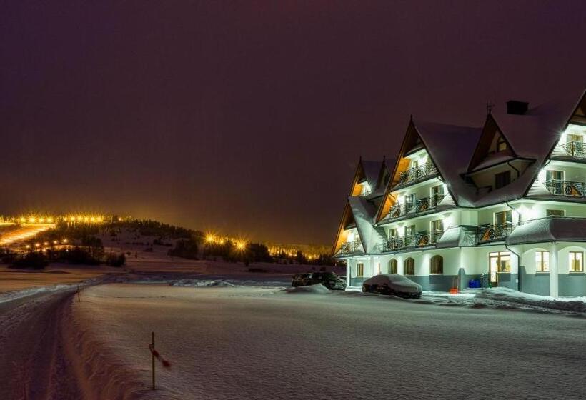 تختخواب و صبحانه Góralski Dworek