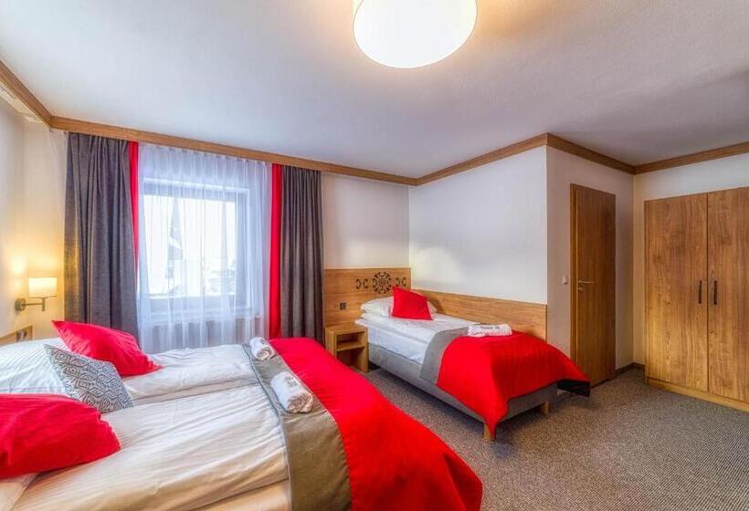 تختخواب و صبحانه Góralski Dworek