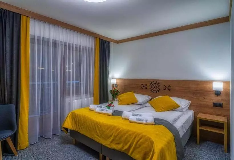 Aamiaismajoitus (B&B) Góralski Dworek