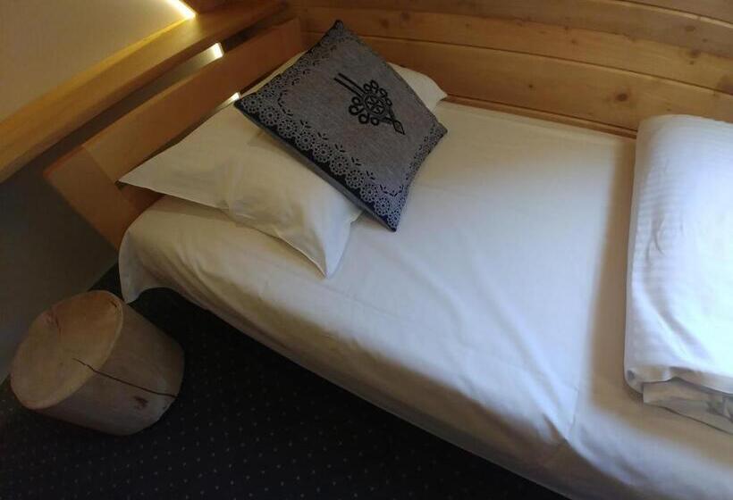 Bed & Breakfast U Hani W Pobliżu Gorący Potok I Termy