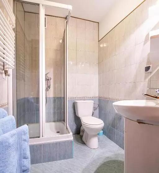 Aamiaismajoitus (B&B) Willa Alexander