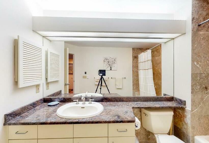 Отель South Beach 51