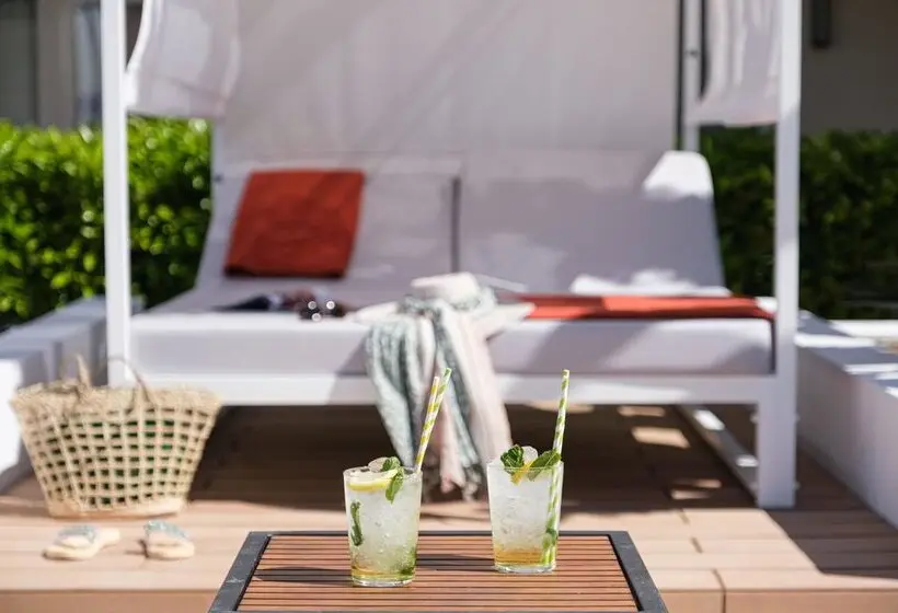 Oassium Hotel at Estival Park - Adults Only