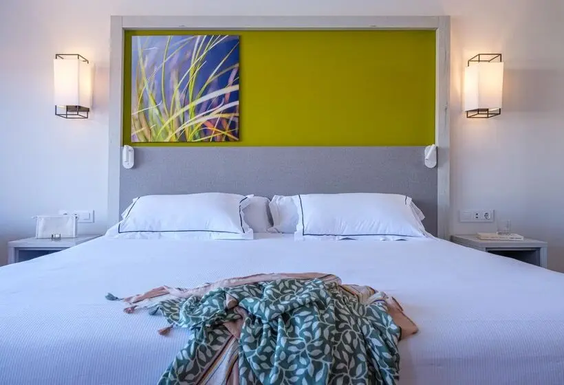 Oassium Hotel at Estival Park - Adults Only