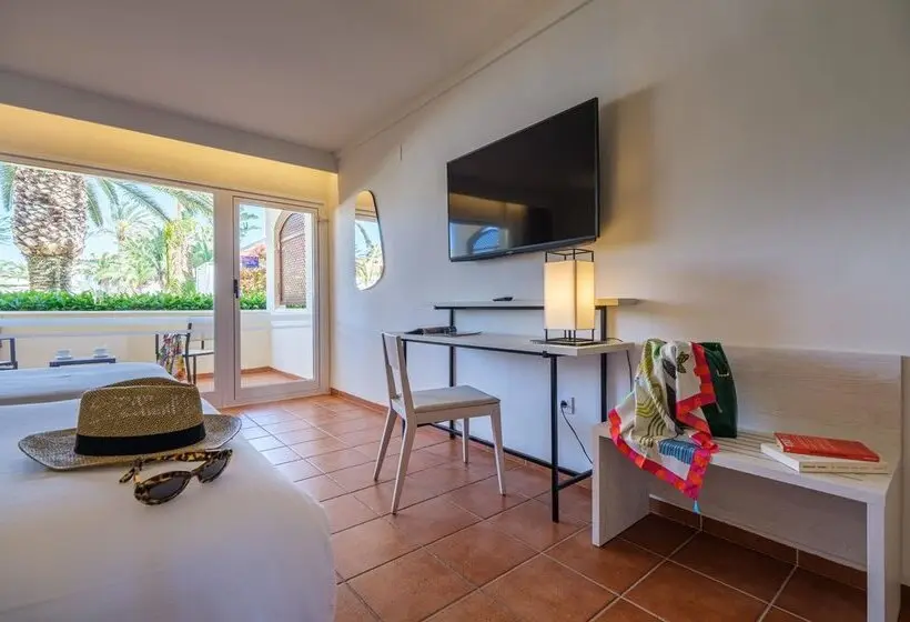 Oassium Hotel at Estival Park - Adults Only