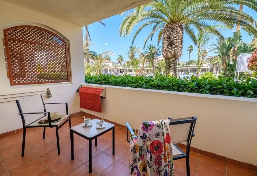 Oassium Hotel at Estival Park - Adults Only