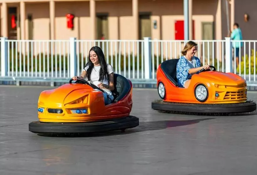 リゾートホテル Neverland City Hurghada Pickalbatros