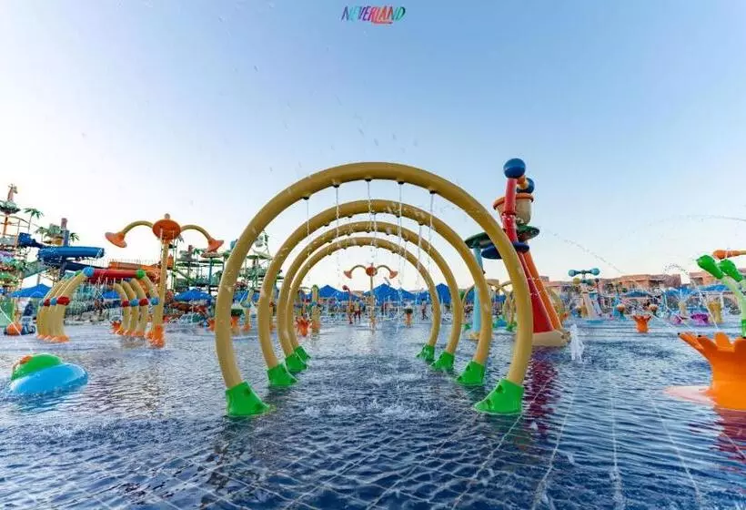 リゾートホテル Neverland City Hurghada Pickalbatros