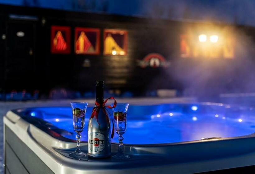 Stacja Galicja   Nocleg W Pociągu Blisko Energylandia