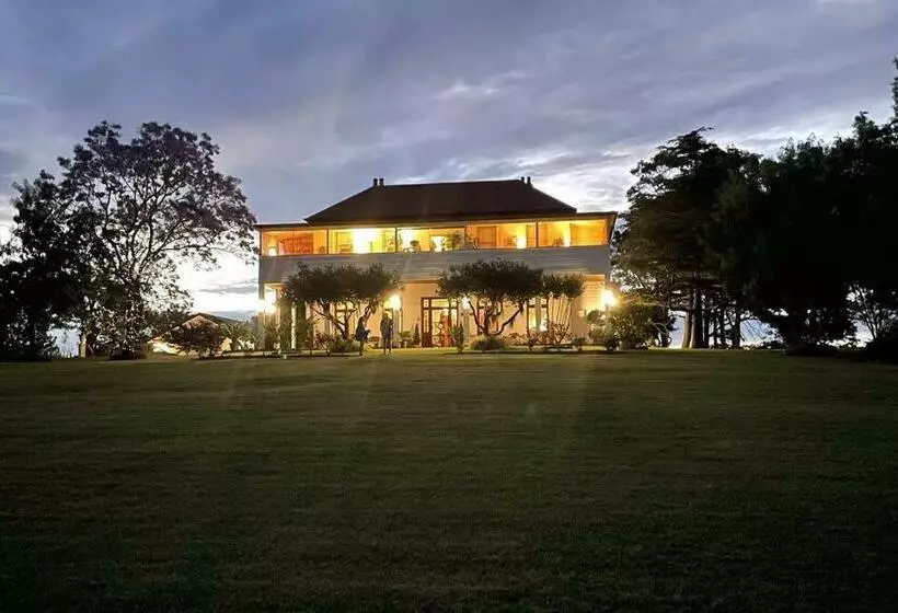 Aamiaismajoitus (B&B) Leconfield House