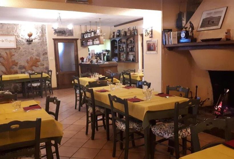 ホテル Agriturismo Fonte Magria