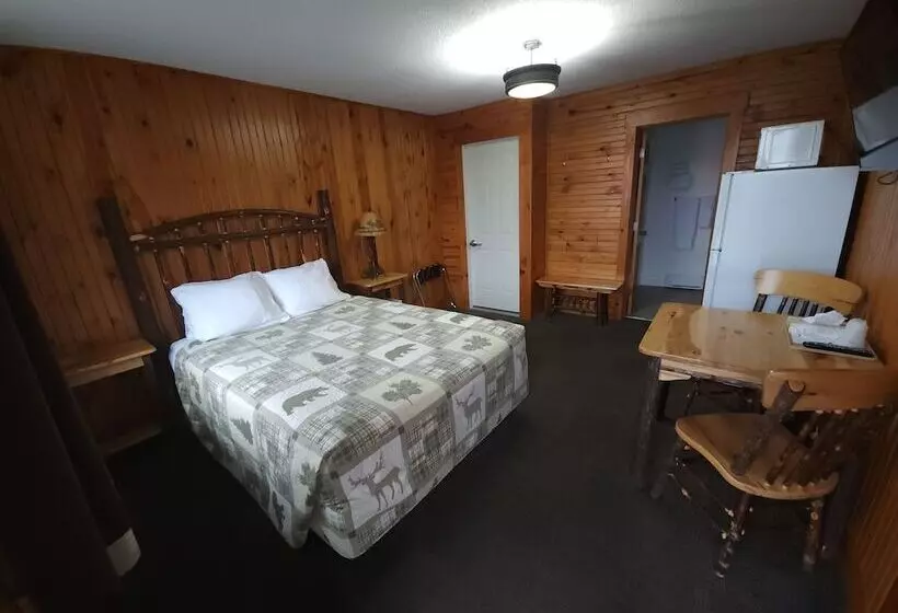 Outdoorsman Motel