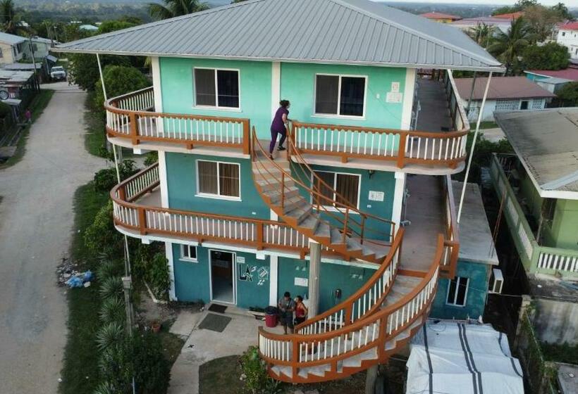 Pension Hilltop Horizon Guesthouse