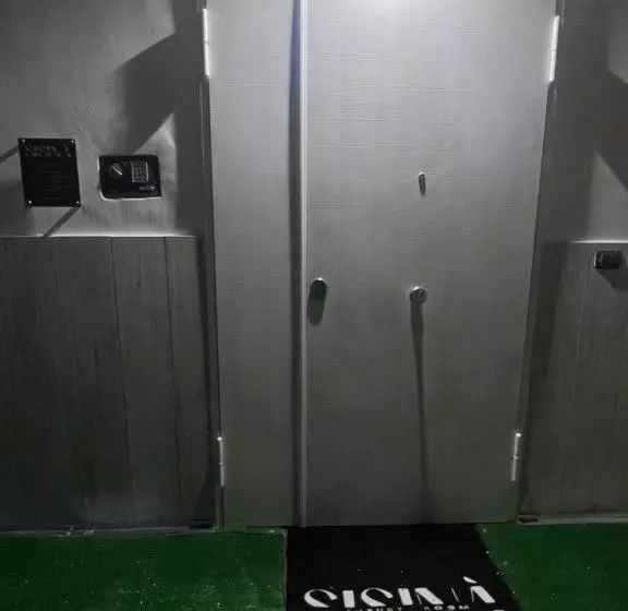 ペンション Sisina Luxury Room Jacuzzi & Piscina