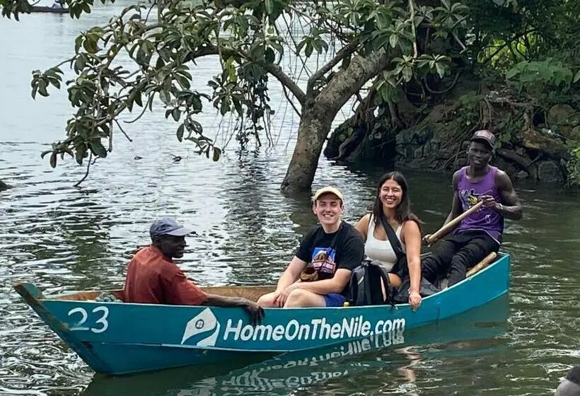 تختخواب و صبحانه Homeonthenile Lake View Double