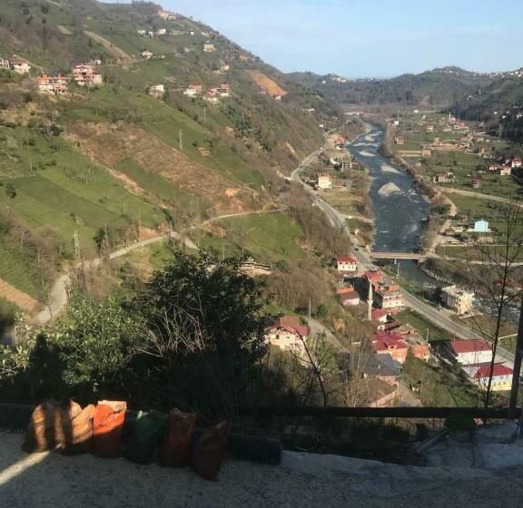 Nocleg ze śniadaniem Soore Bungalov