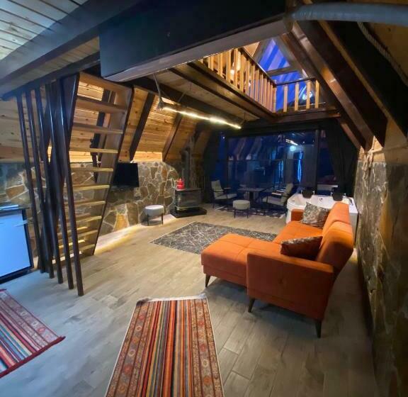 Nocleg ze śniadaniem Soore Bungalov