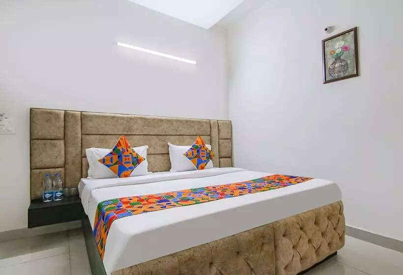 Fabhotel The Nation