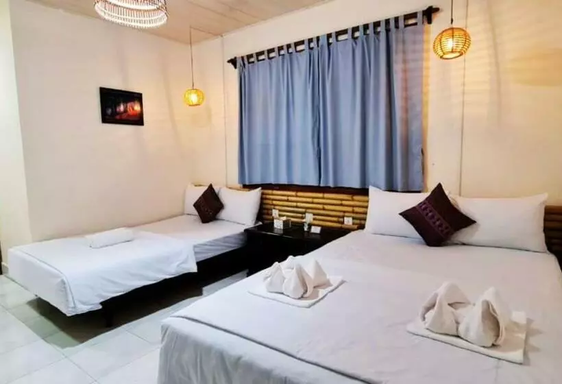 هتل House Of Guest   Kampot   Ecran Noddles   Main Beach   River Side   Rainbow Bridge