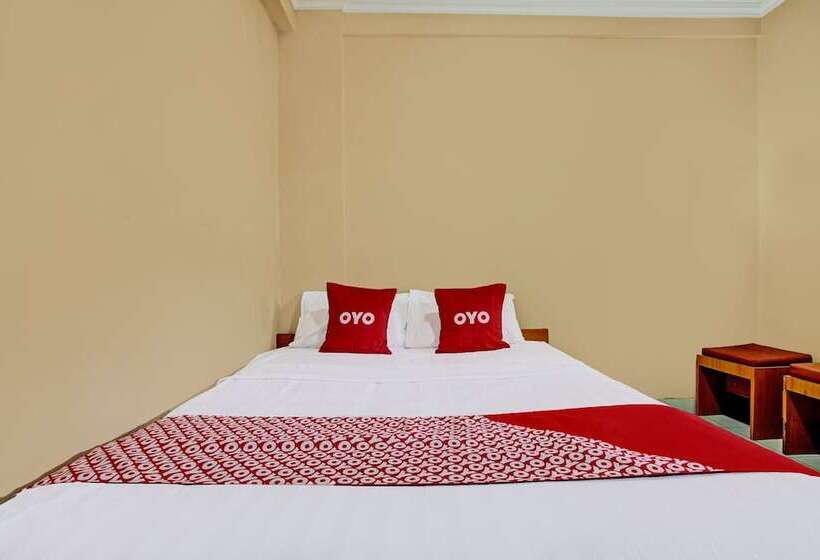 Отель Oyo 92200 Kalegan 1 Guesthouse