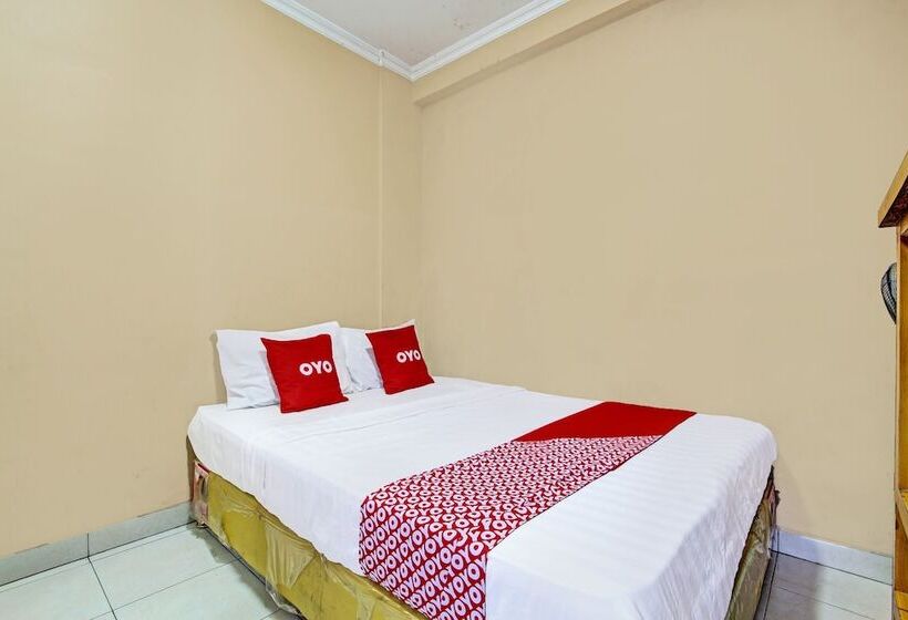 Отель Oyo 92200 Kalegan 1 Guesthouse