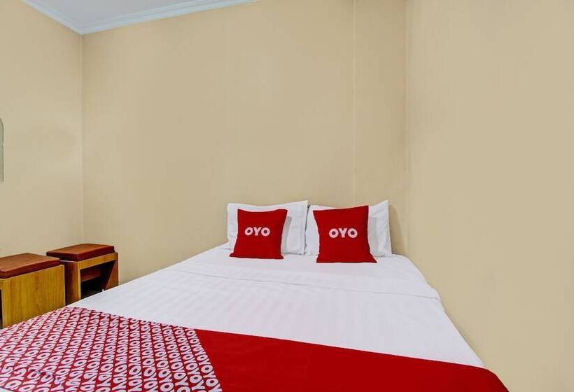 Отель Oyo 92200 Kalegan 1 Guesthouse