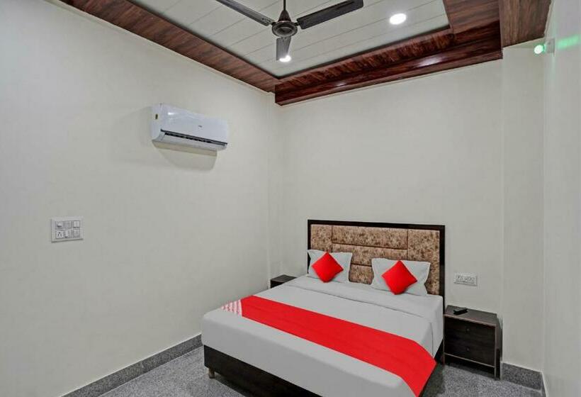 Hotel Flagship Shree Shyam Residency