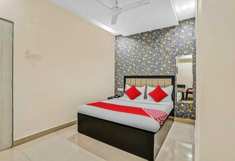 Hotel Flagship  Smbha Palace