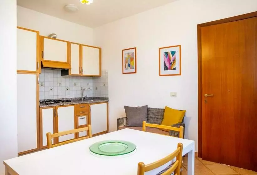 هتل Ruggeri   Casa Rosa