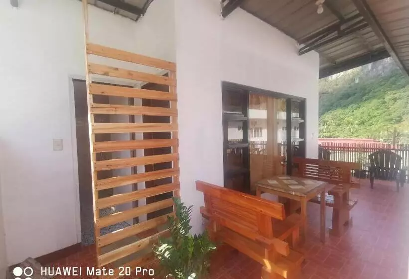 Marian Pension El Nido