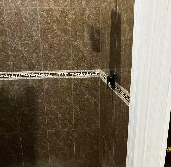 پانسیون Hollywood