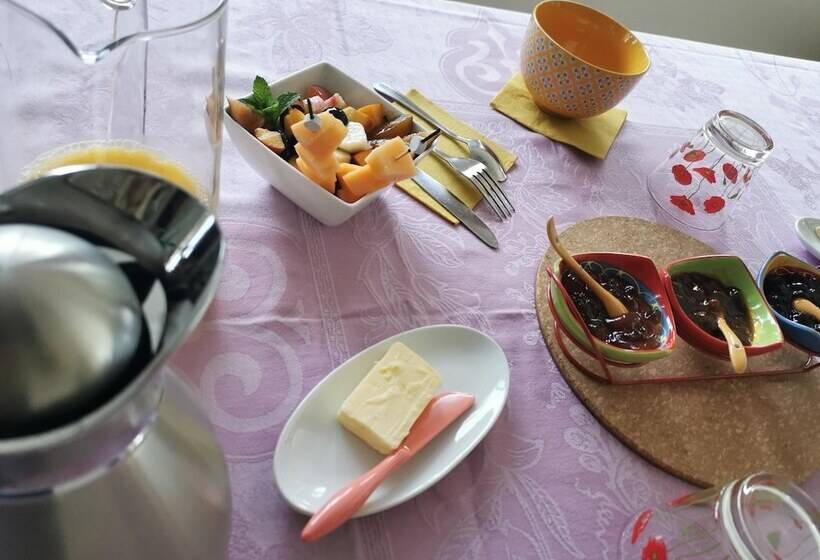 민박 Domaine Des 3 Cyprès Chez Nath & Pat