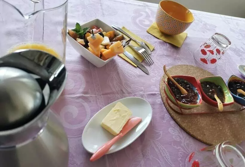 ベッドアンドブレックファースト Domaine Des 3 Cyprès Chez Nath & Pat