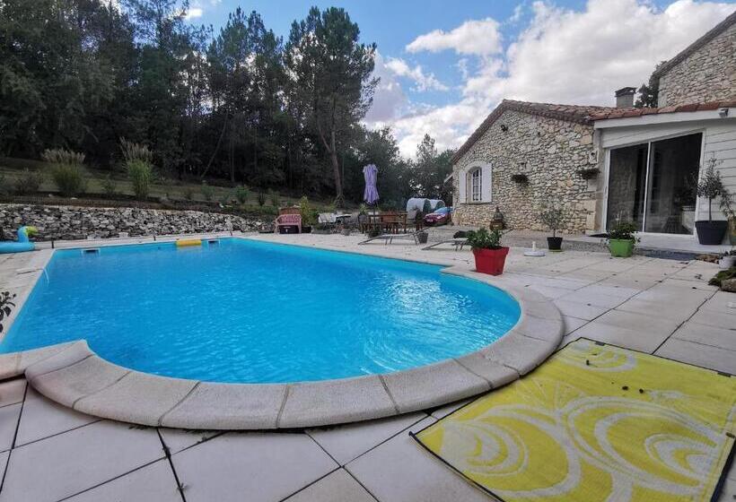 민박 Domaine Des 3 Cyprès Chez Nath & Pat