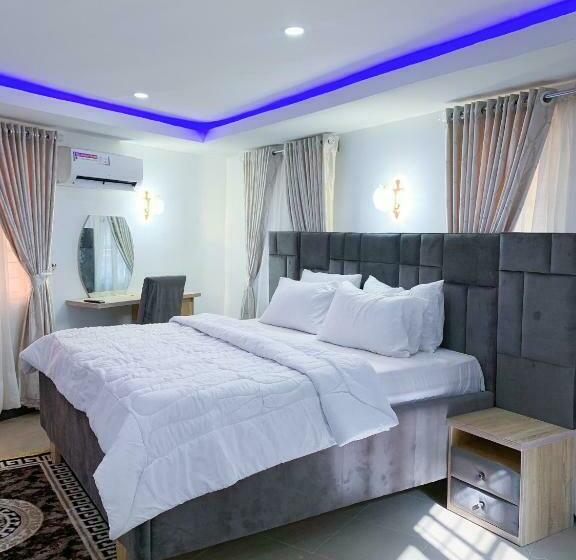 تختخواب و صبحانه Schwarzmatador Luxury Apartments