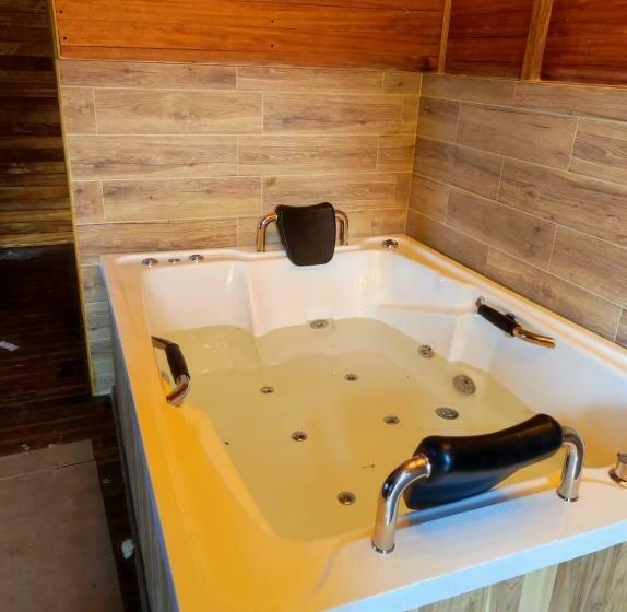 فندق Cabañas Santo Tomas