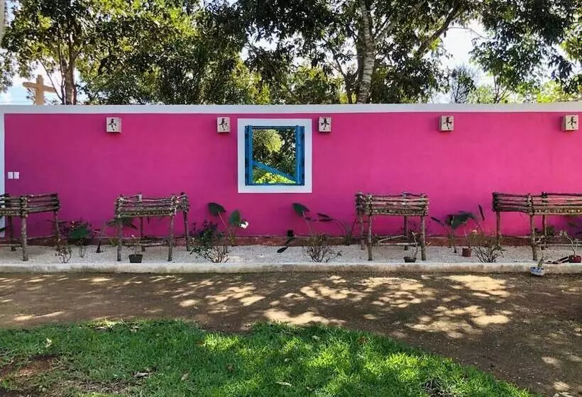 Hotelli La Parcela Cunkal