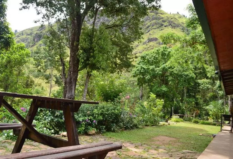 Hotelli The Lodge At Galapitiyaya Estate