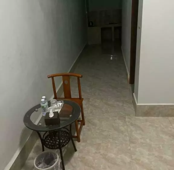 ペンション 四季酒店