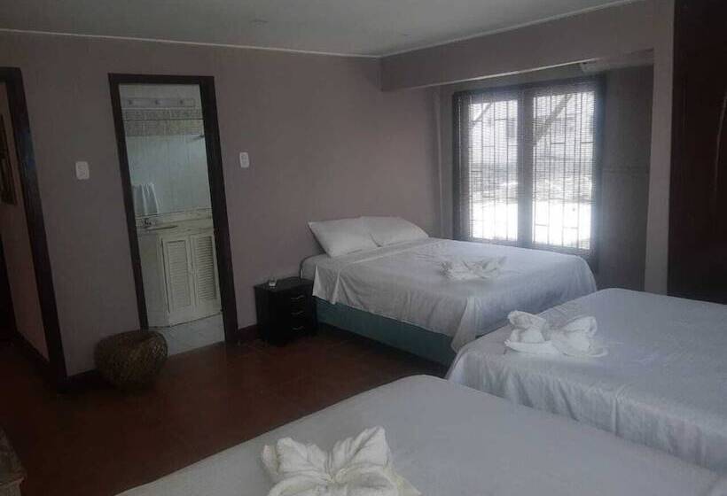 بنسيون Casa Hotel Castillogrande