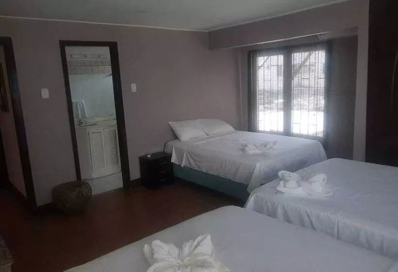 Majatalo Casa Hotel Castillogrande