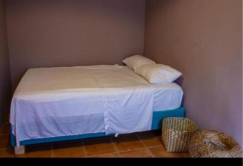 بنسيون Casa Hotel Castillogrande