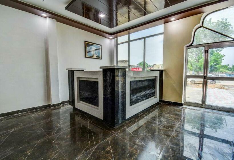 ユースホステル Junglee Bagpackers