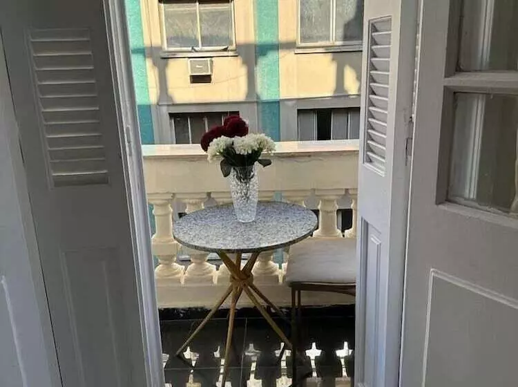 هاستل Palace Court