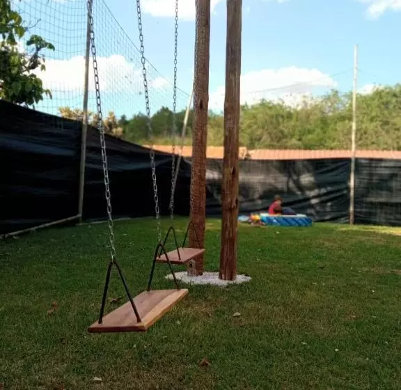 ユースホステル Pousada Chacara Entre Nós