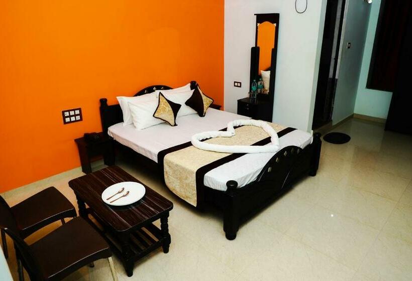 酒店 Megha Residency