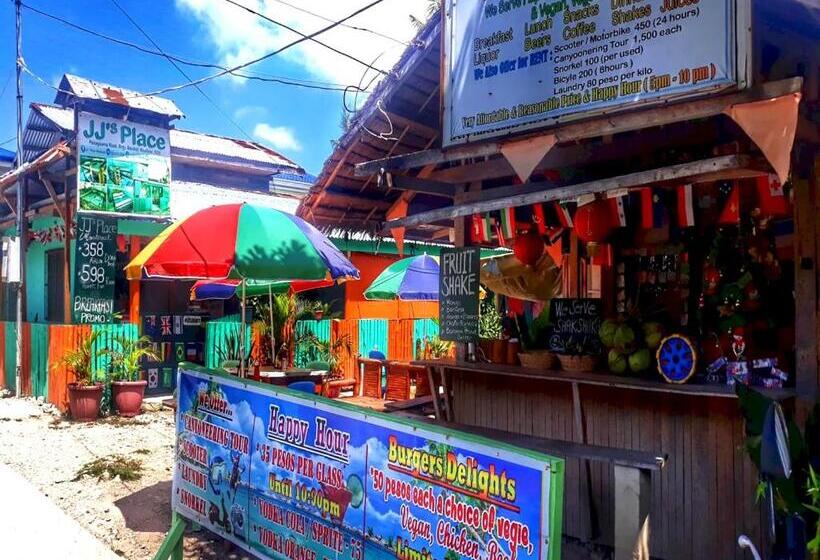 בית מלון כפרי Oyo 928 Jjs Place