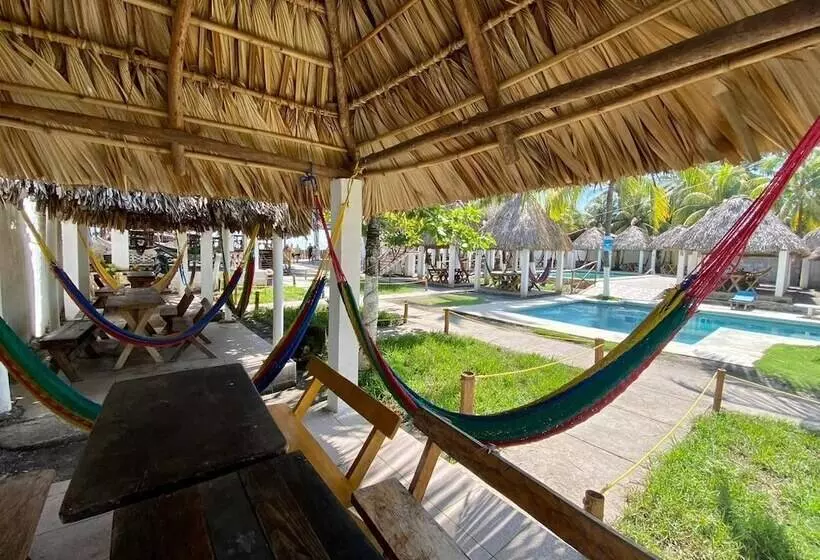 Hotelli Paseo Del Sol